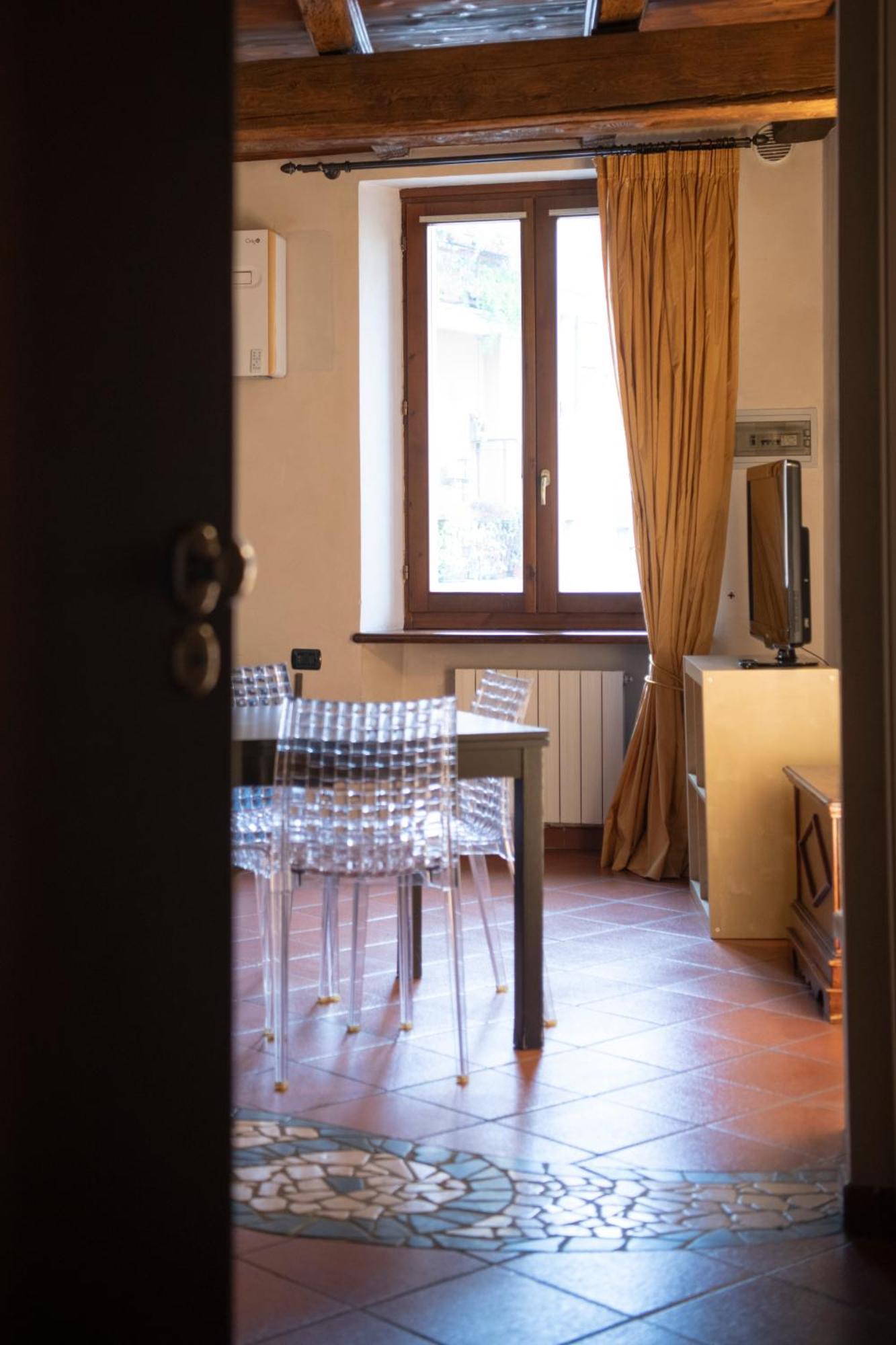 Ai Piedi Del Castello / 4Pl / Apt. Full Verona Dış mekan fotoğraf